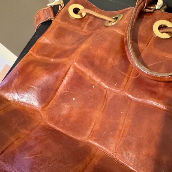 Bally Vintage Embossed Crocodile Chestnut Tan Leather Drawstring Bucket Handbag - Picture 14 of 16